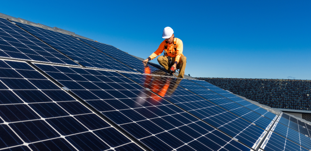 home solar panel installation photo